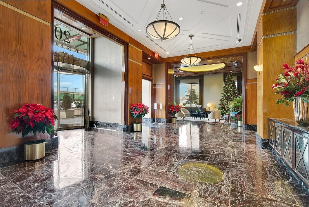 #21 photo, New York City, 曼哈頓 上西城林肯廣場 Lincoln Square , NY 10069