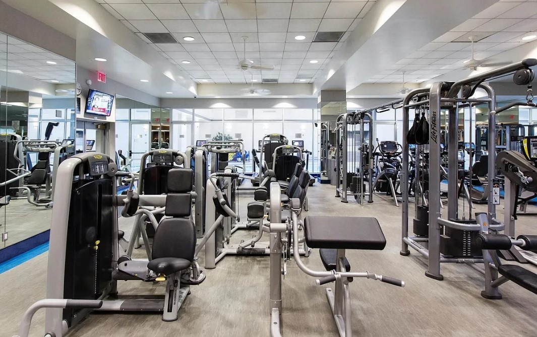 #7 photo, New York City, Lincoln Square , NY 10069