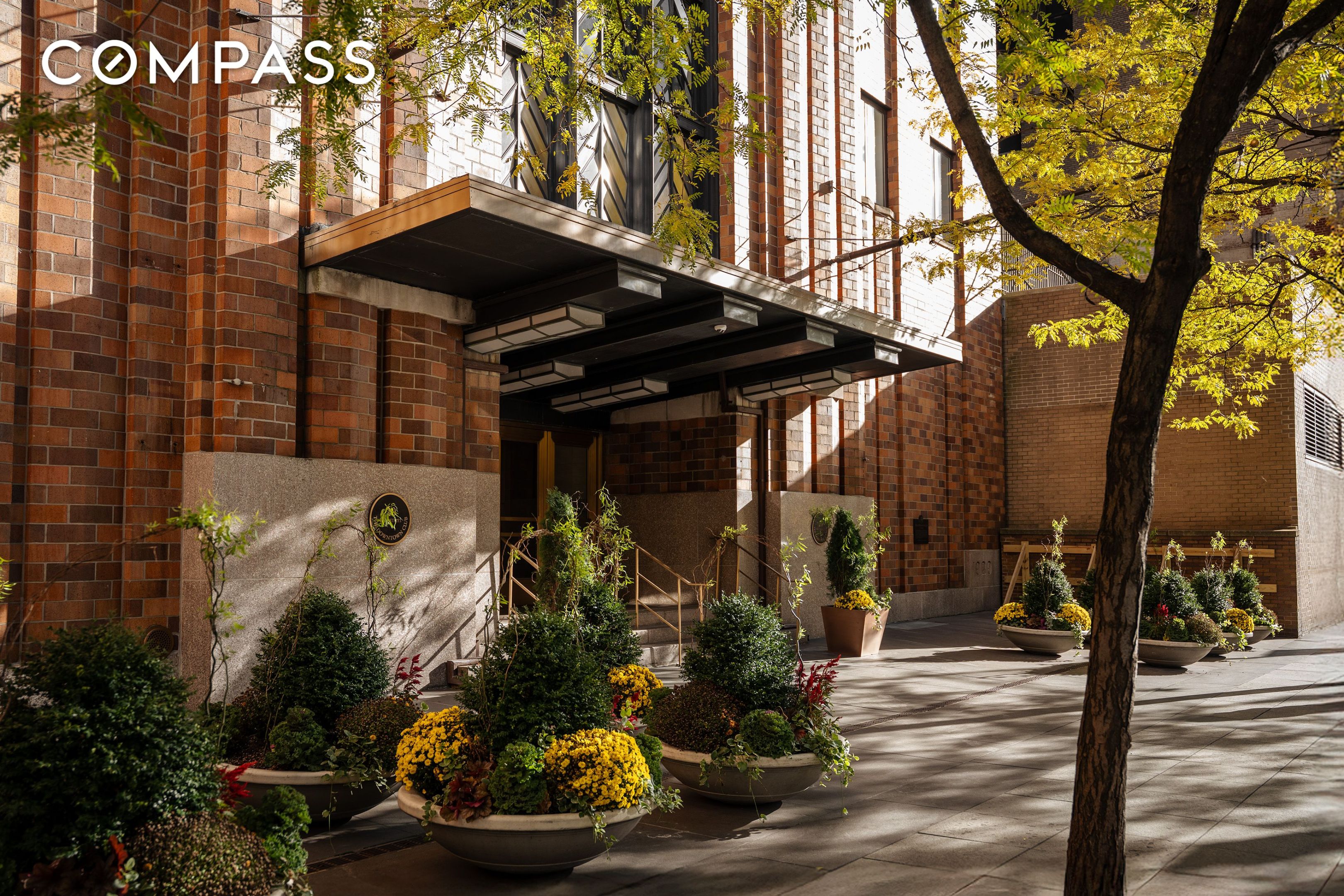 #14 photo, 20 West Street, Financial District , NY 10004