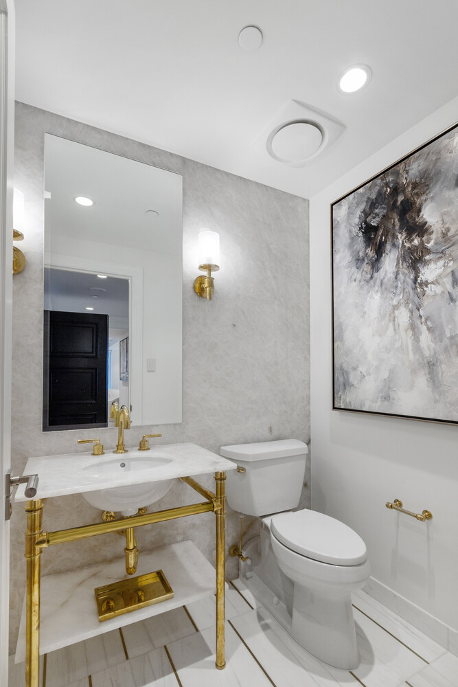 #19 photo, 160 CENTRAL Park S, Central Park South , NY 10019