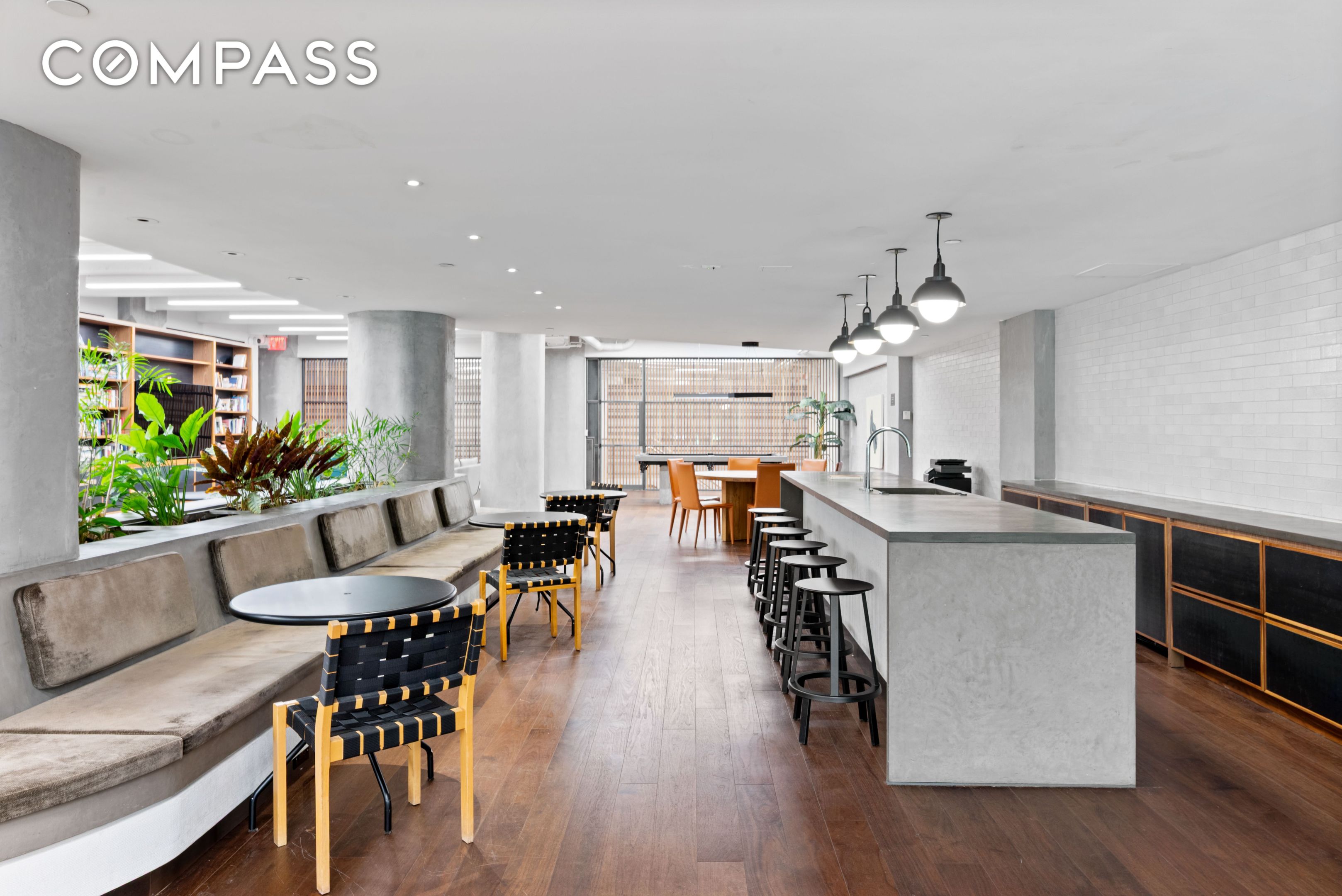 #8 photo, Brooklyn, Williamsburg , NY 11249