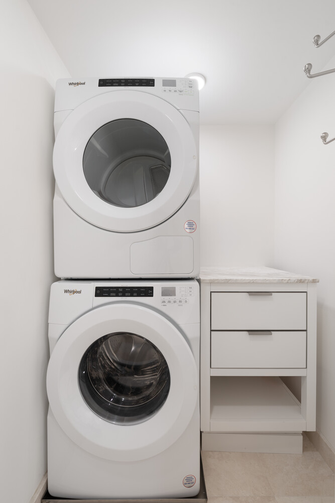 #10 photo, 160 CENTRAL Park S, Central Park South , NY 10019