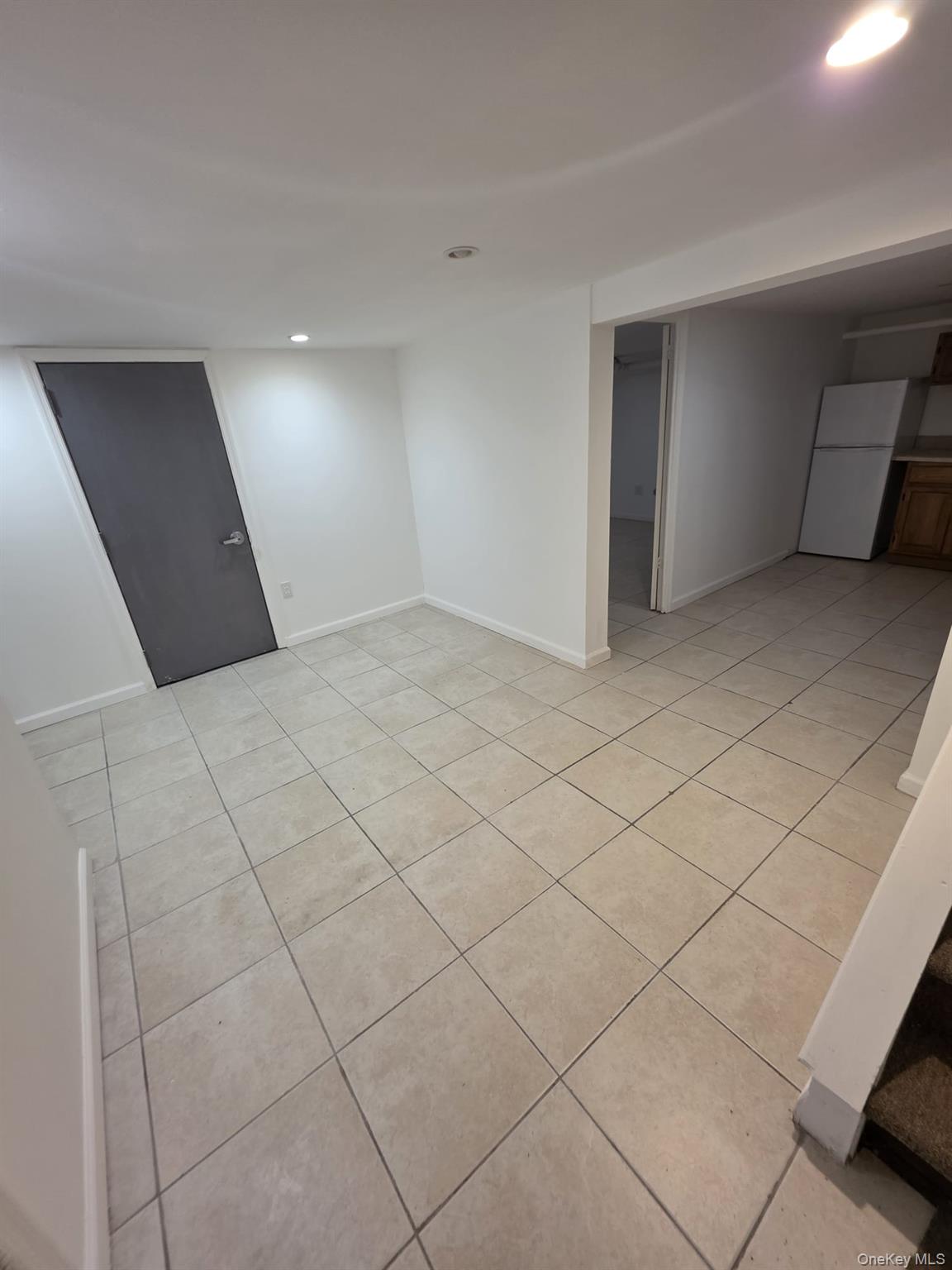 #12 photo, 109-73 200th Street, Saint Albans , NY 11412