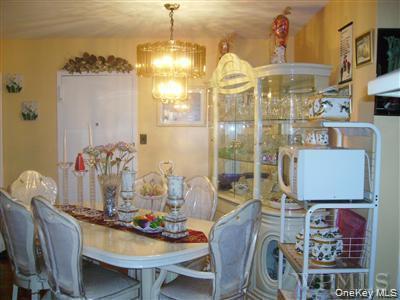 #10 photo, 658 E 216th Street, Bronx , NY 10467