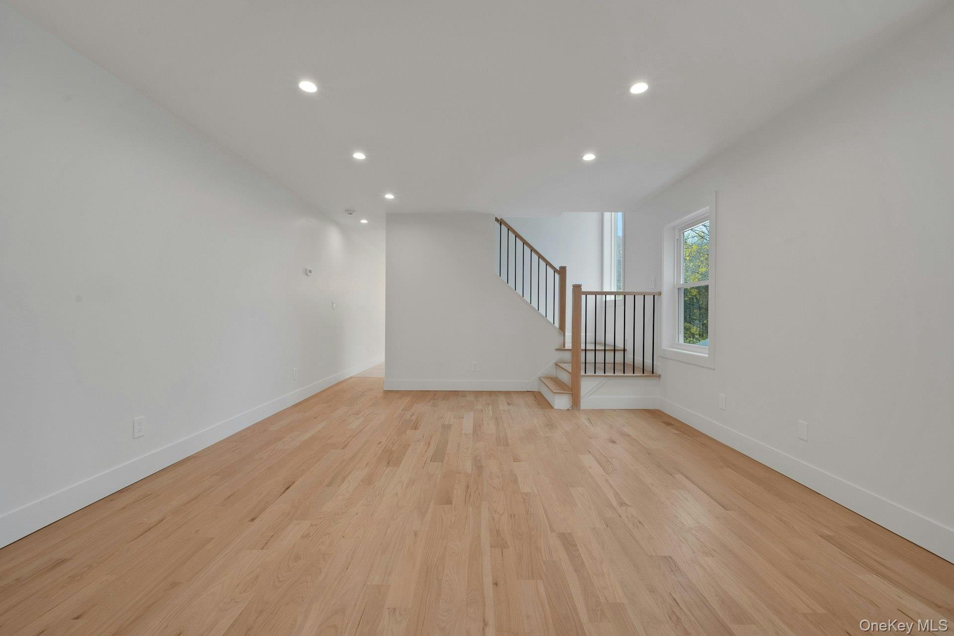 #11 photo, 278 Washington Avenue, Pleasantville , NY 10570