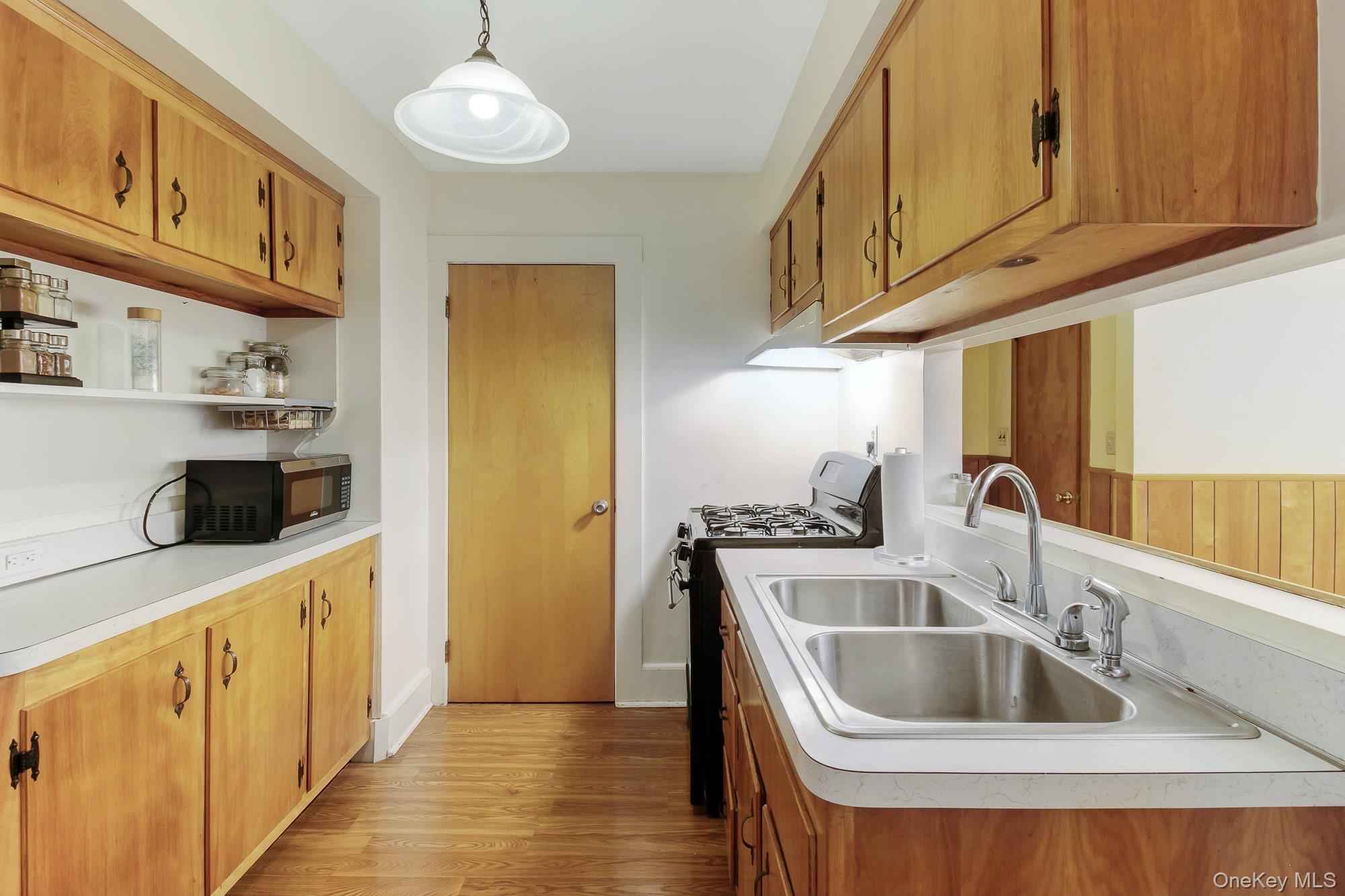 #3 photo, 23 S Airmont Road, Suffern , NY 10901