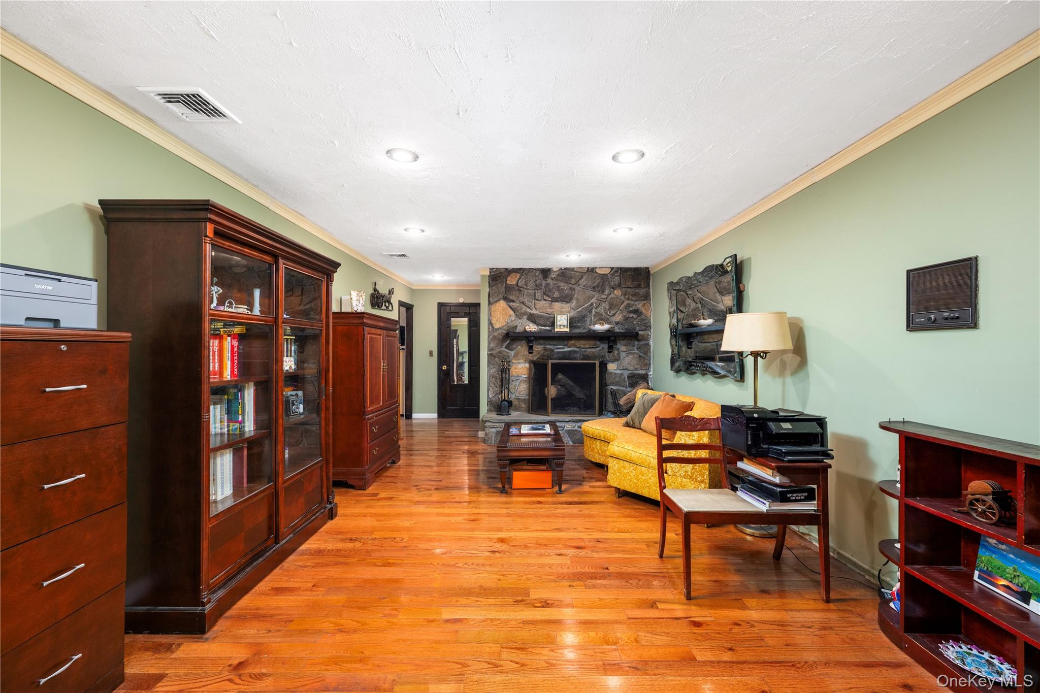 #11 photo, 630 Union Valley Road, Mahopac , NY 10541