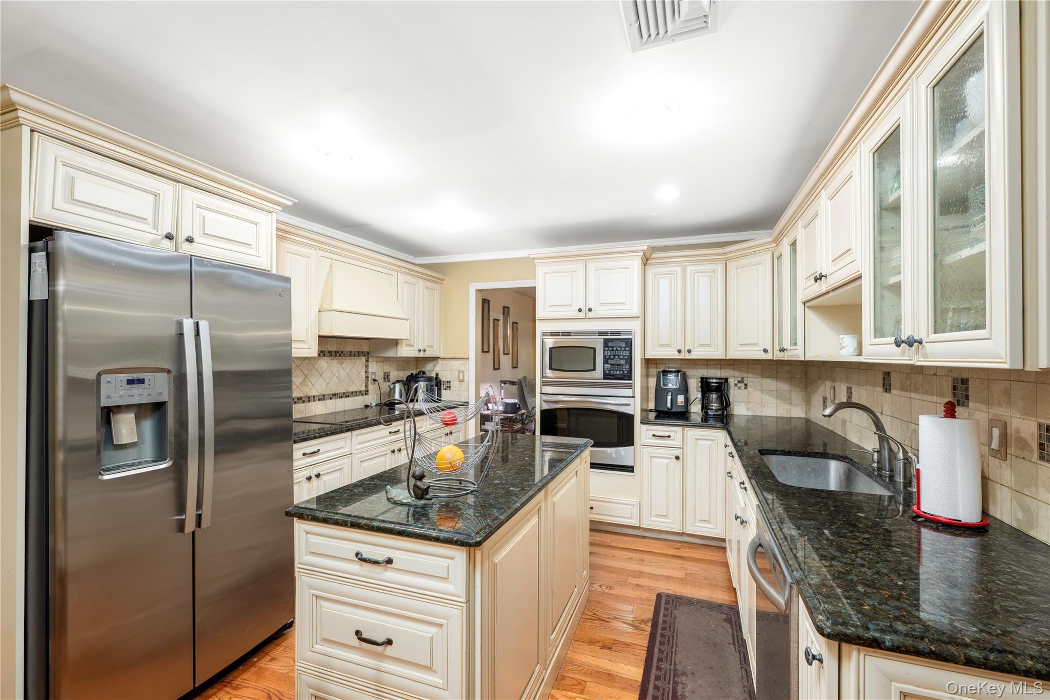 #8 photo, 630 Union Valley Road, Mahopac , NY 10541