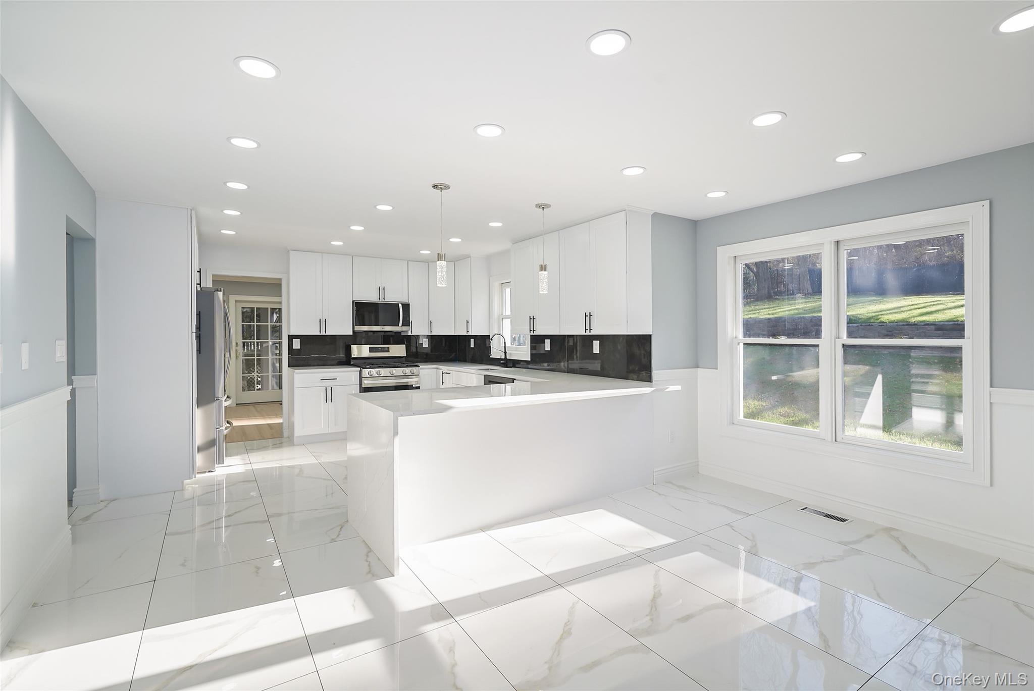 #5 photo, 95 Wellington Court, Yorktown Heights , NY 10598