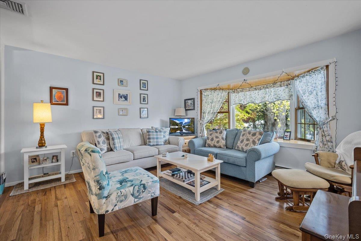 #2 photo, 10 Richard Road, Mahopac , NY 10541