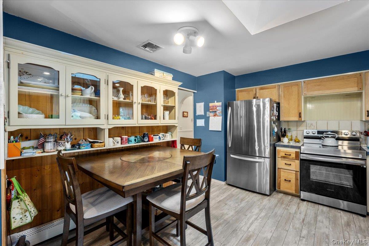 #8 photo, 10 Richard Road, Mahopac , NY 10541