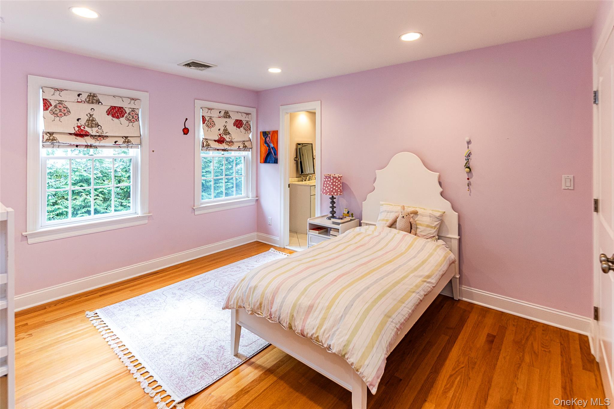 #20 photo, 52 Woodland Avenue, Bronxville , NY 10708