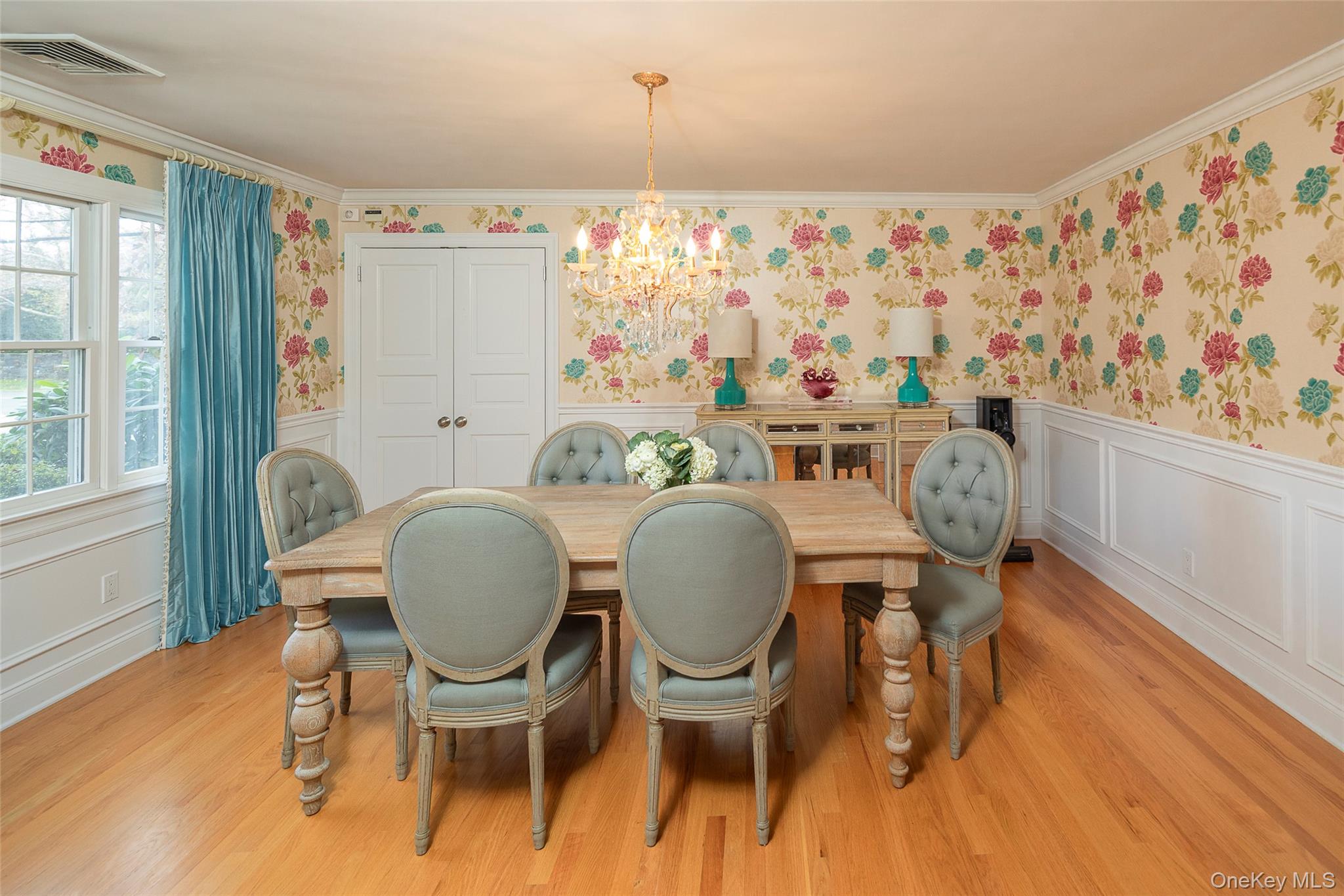 #7 photo, 52 Woodland Avenue, Bronxville , NY 10708