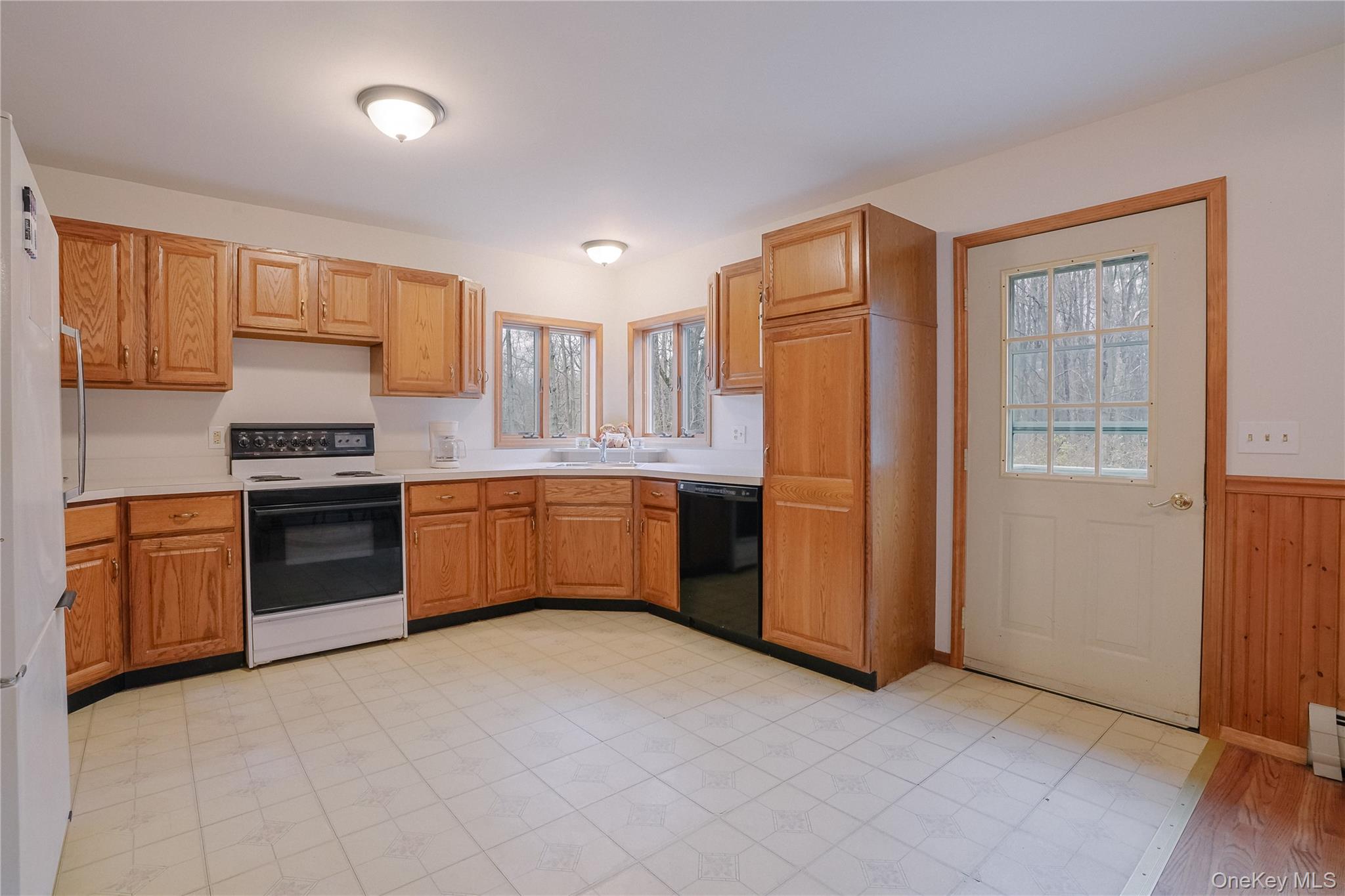 #14 photo, 7 Halstein Lane, Ulster Park , NY 12487