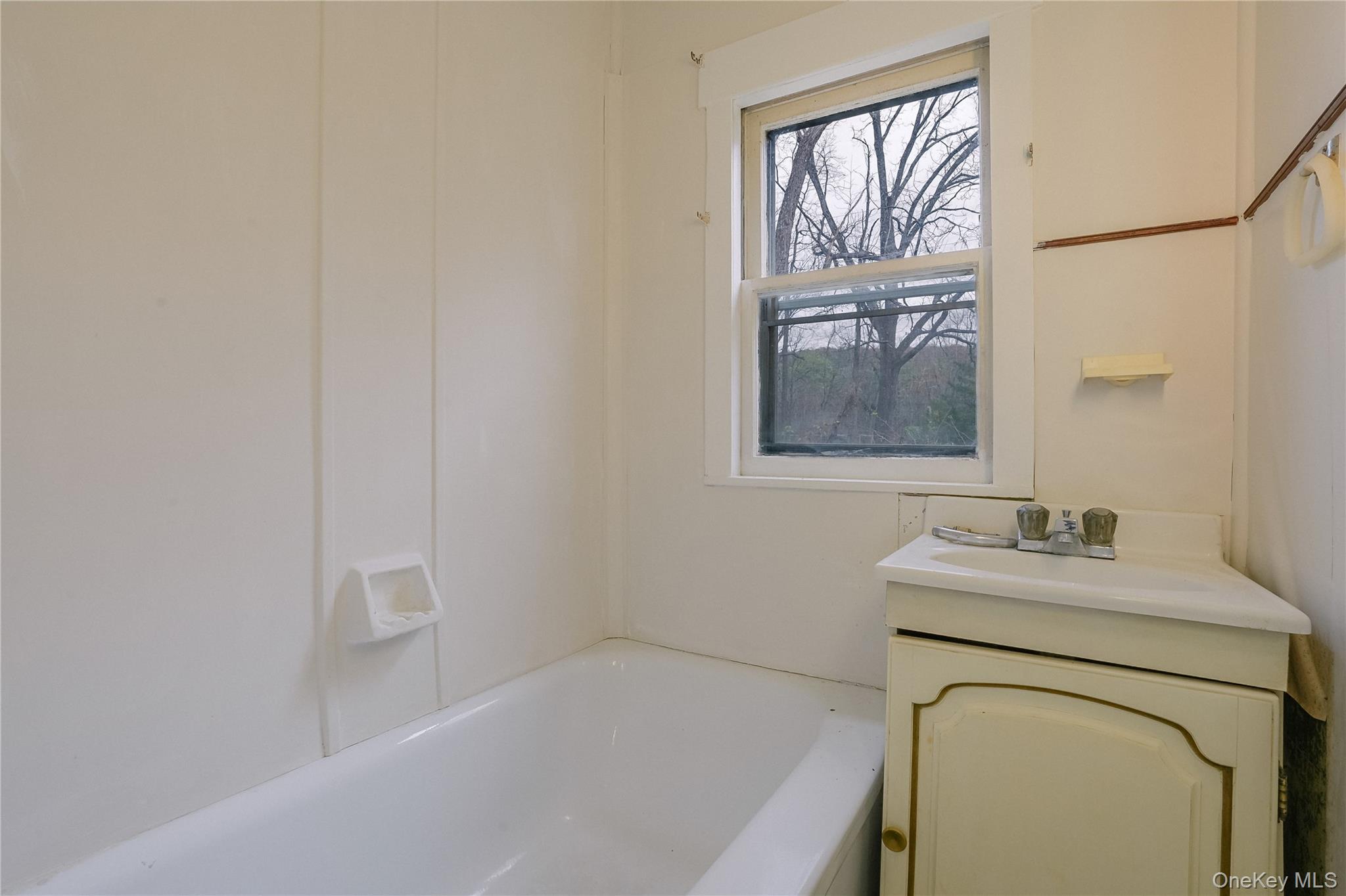 #8 photo, 7 Halstein Lane, Ulster Park , NY 12487