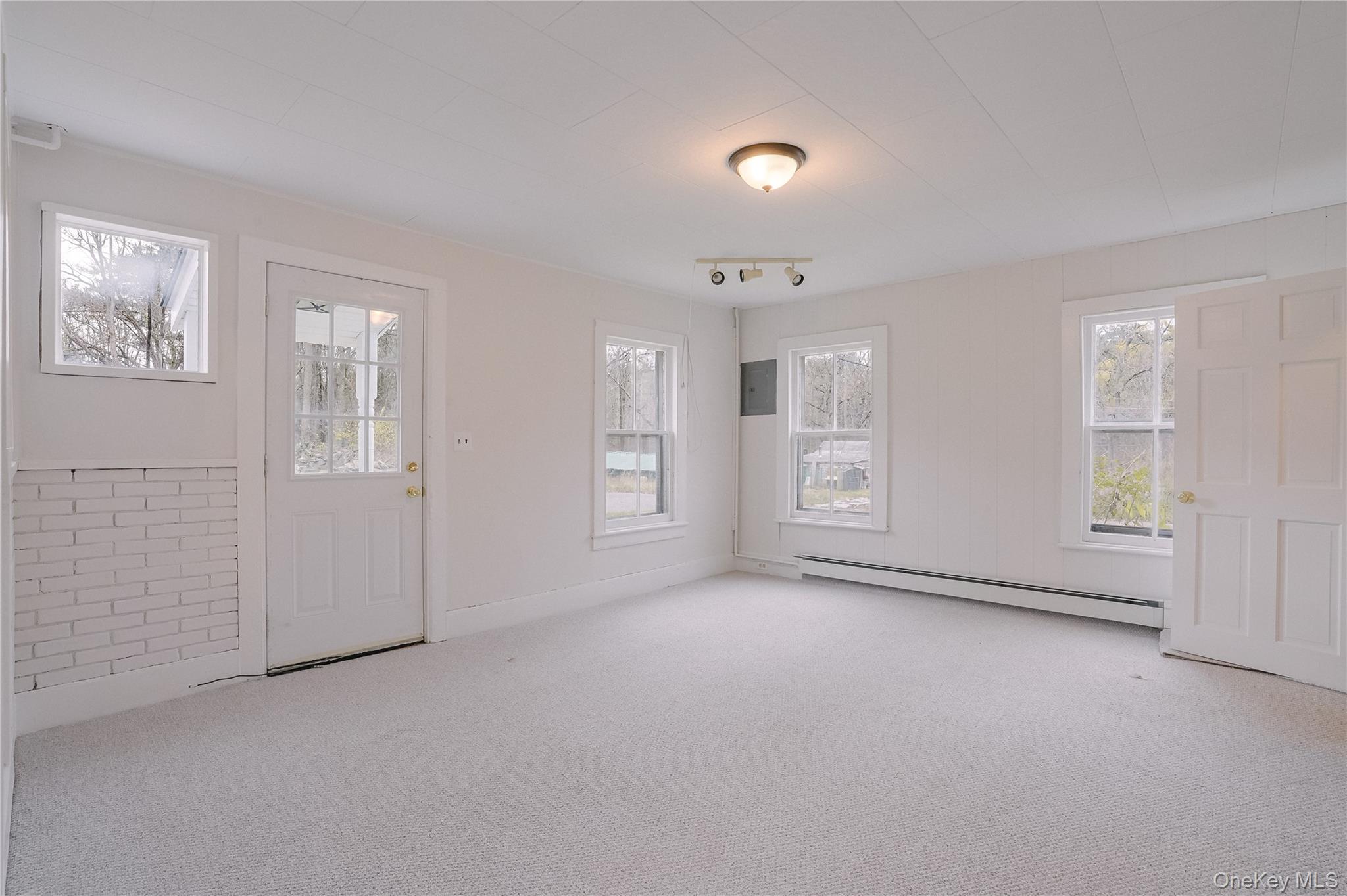 #9 photo, 7 Halstein Lane, Ulster Park , NY 12487