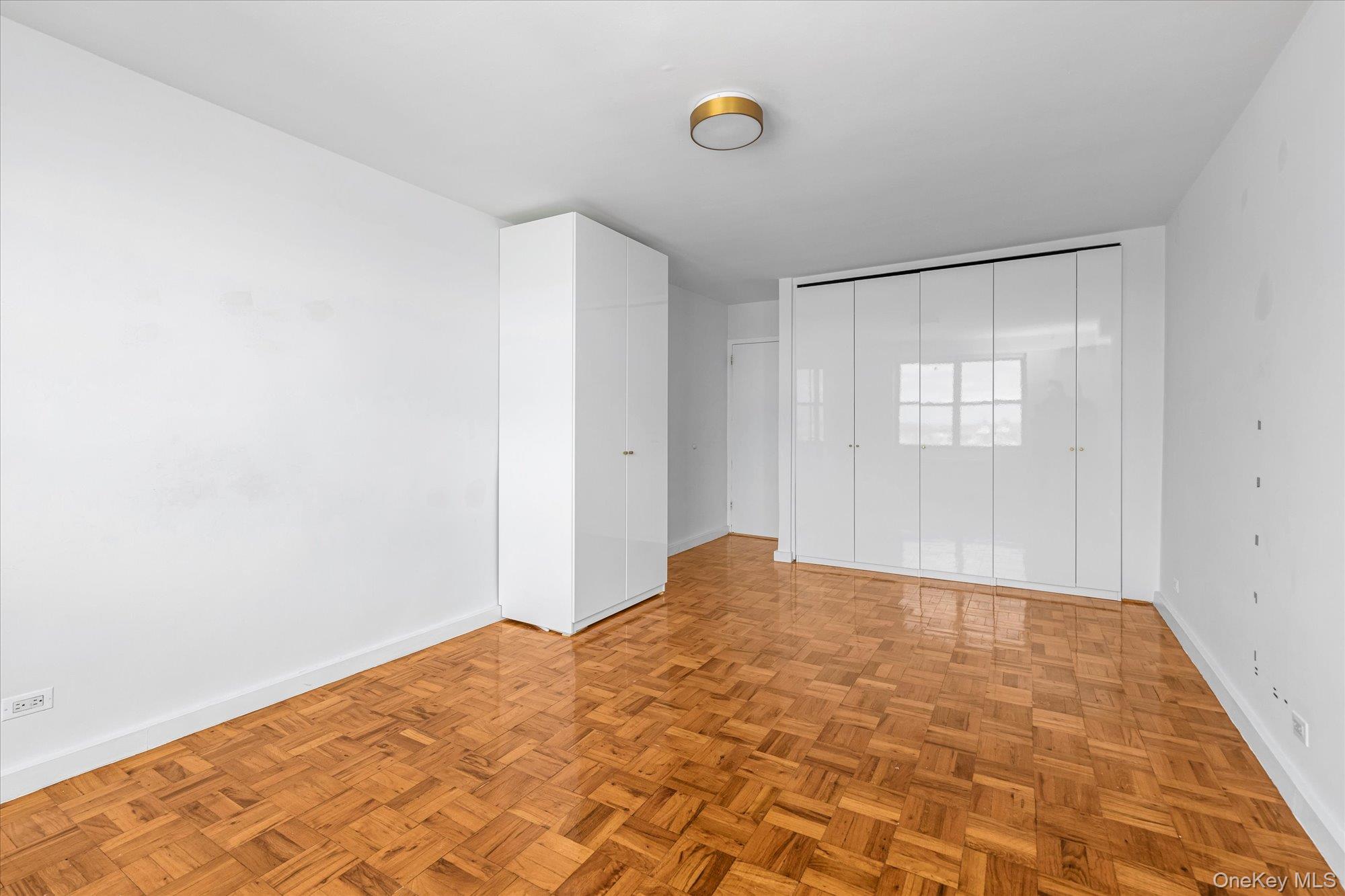 #7 photo, 125-10 Queens Boulevard, Kew Gardens , NY 11415