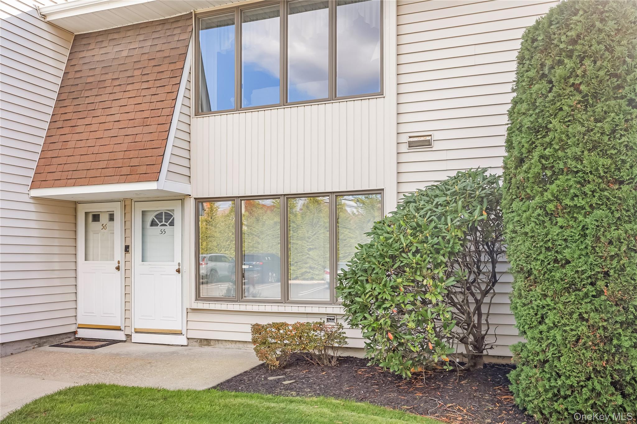 #17 photo, 20 Laurel Avenue, East Islip , NY 11730