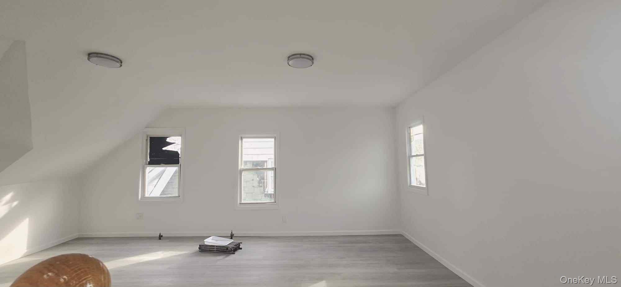 #17 photo, 105-50 133rd Street, Richmond Hill , NY 11419