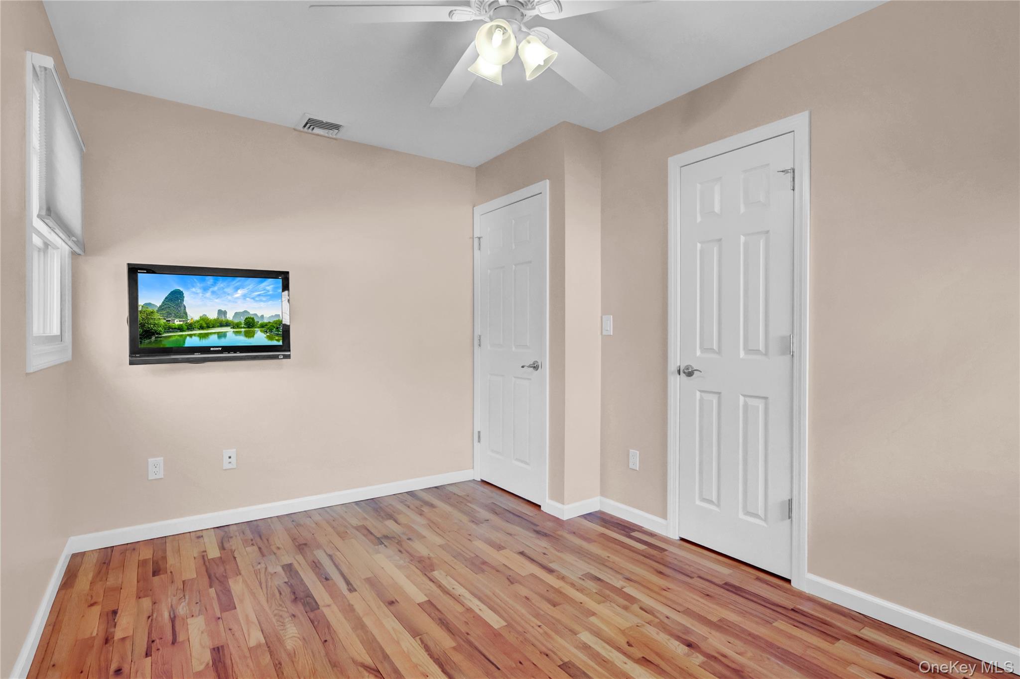 #15 photo, 5 Zenith Road, Rocky Point , NY 11778