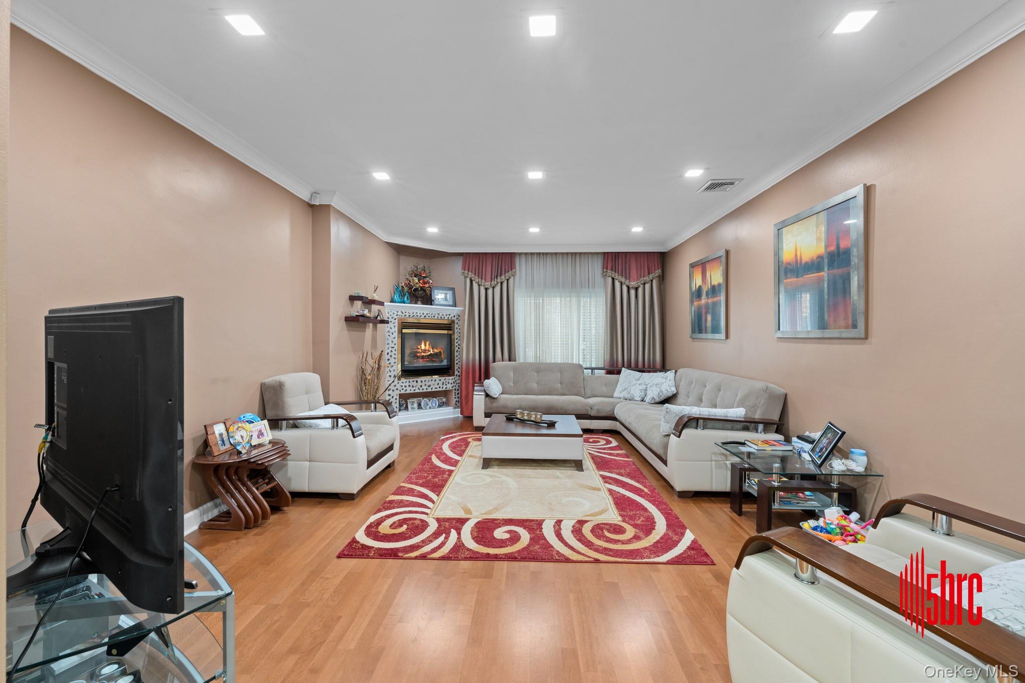 #4 photo, 15 Van Sicklen Street, Brooklyn , NY 11223