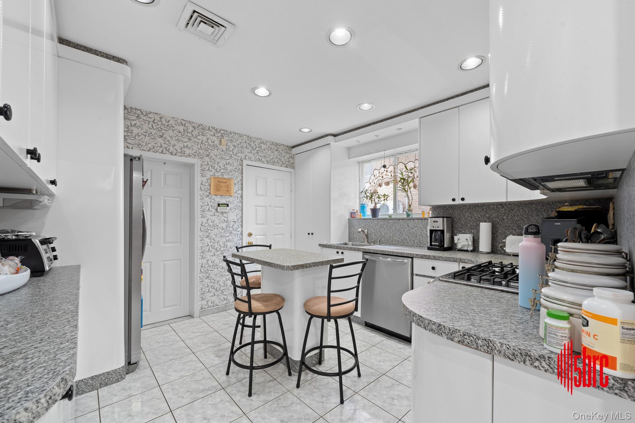 #9 photo, 15 Van Sicklen Street, Brooklyn , NY 11223