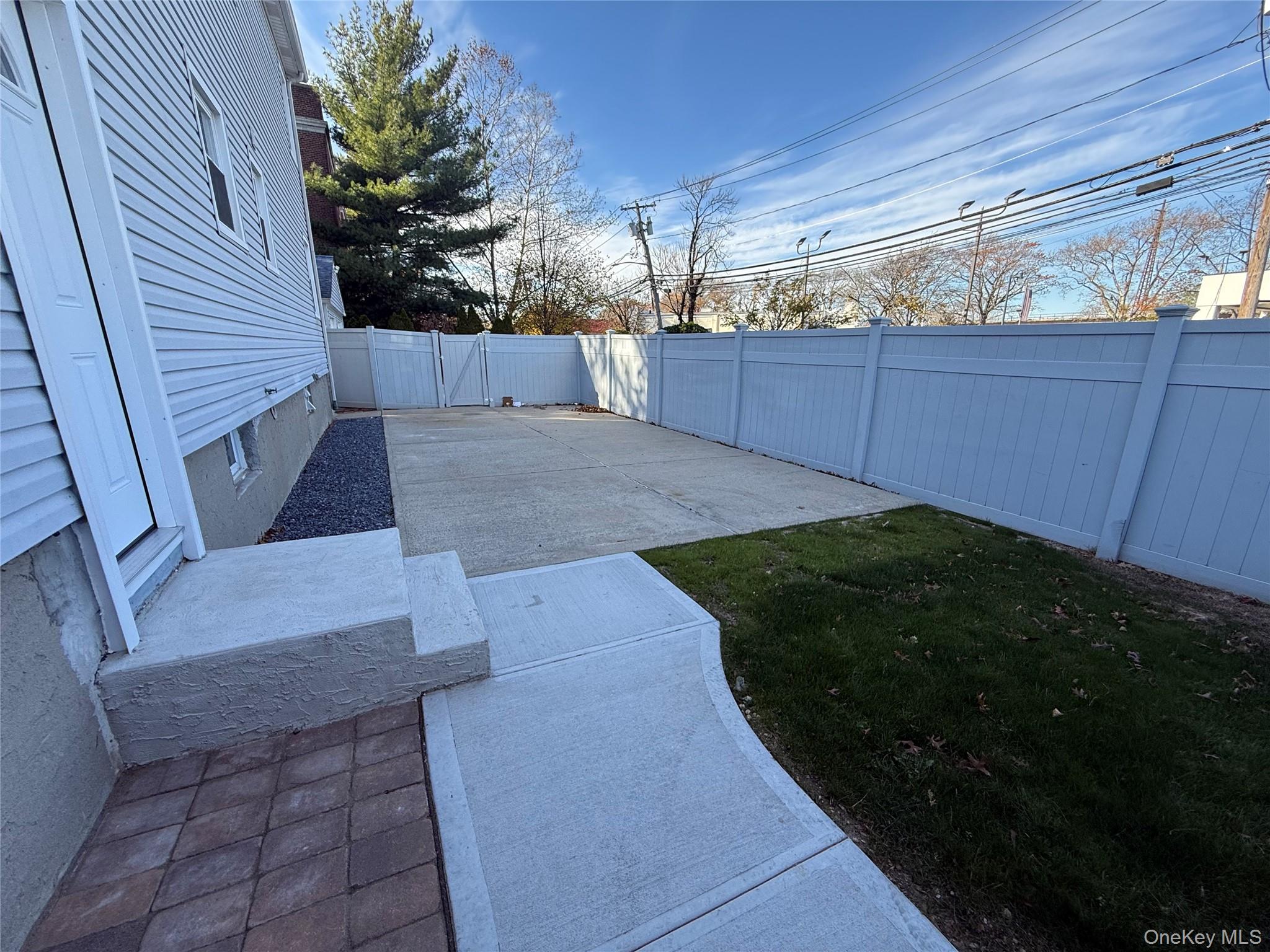 #13 photo, 123 Denton Avenue, Lynbrook , NY 11563