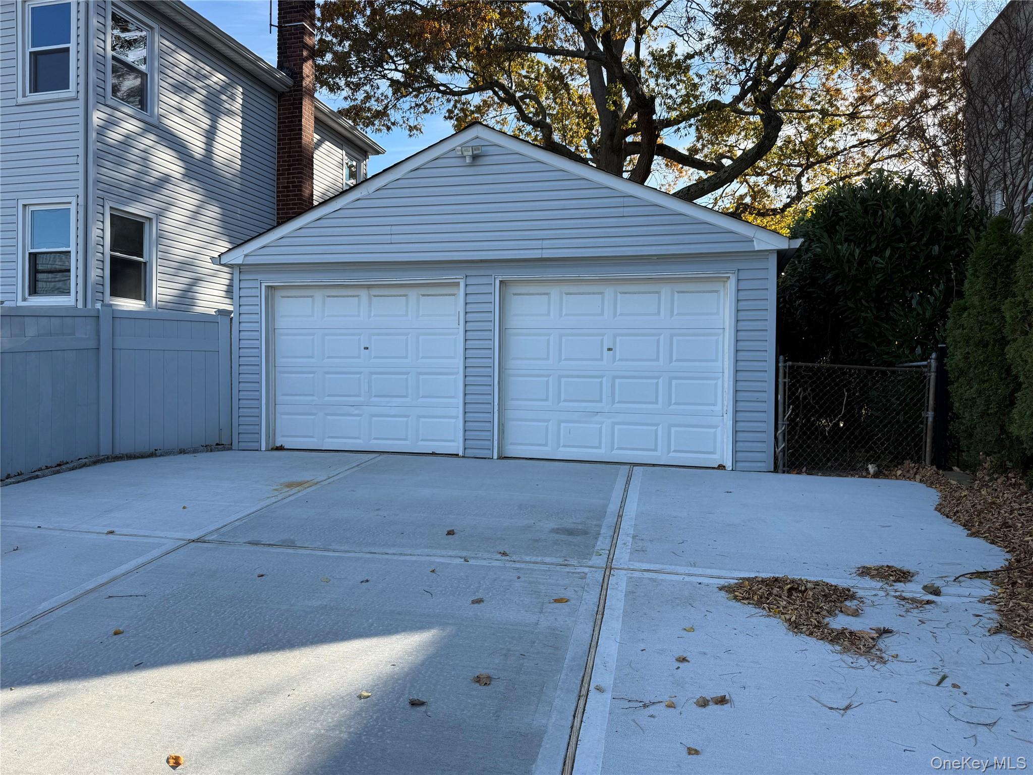 #14 photo, 123 Denton Avenue, Lynbrook , NY 11563