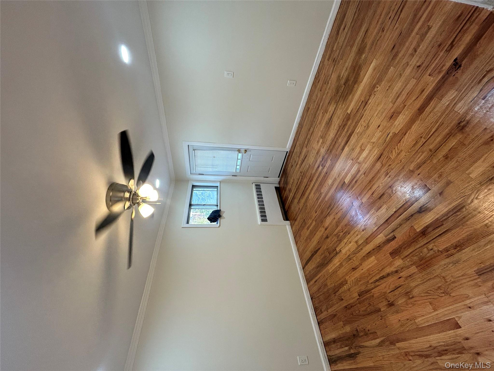 #13 photo, 420 Pennsylvania Avenue, Williston Park , NY 11596