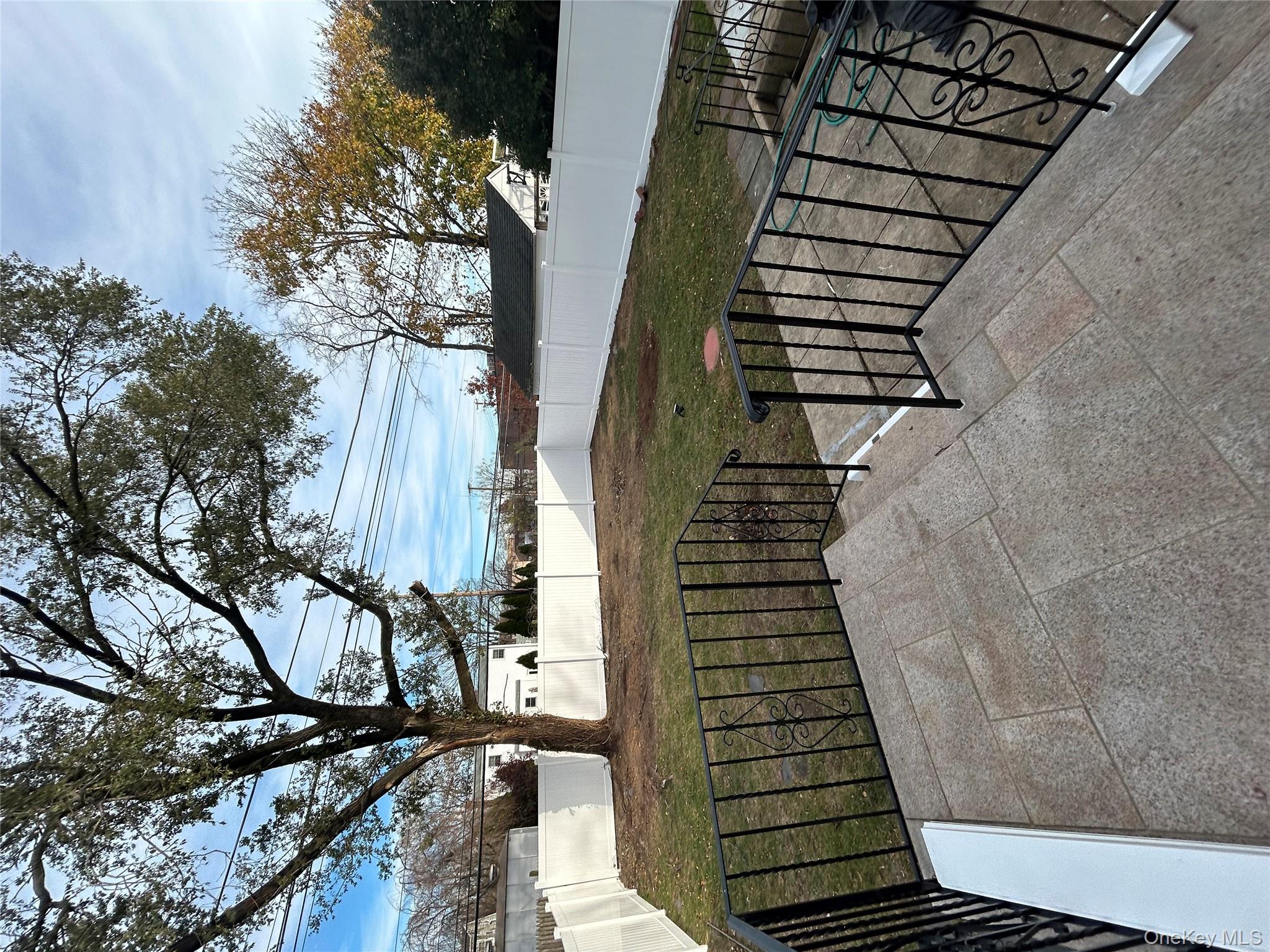 #17 photo, 420 Pennsylvania Avenue, Williston Park , NY 11596