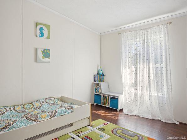 #8 photo, 337 Three Mile Harbo, East Hampton , NY 11937