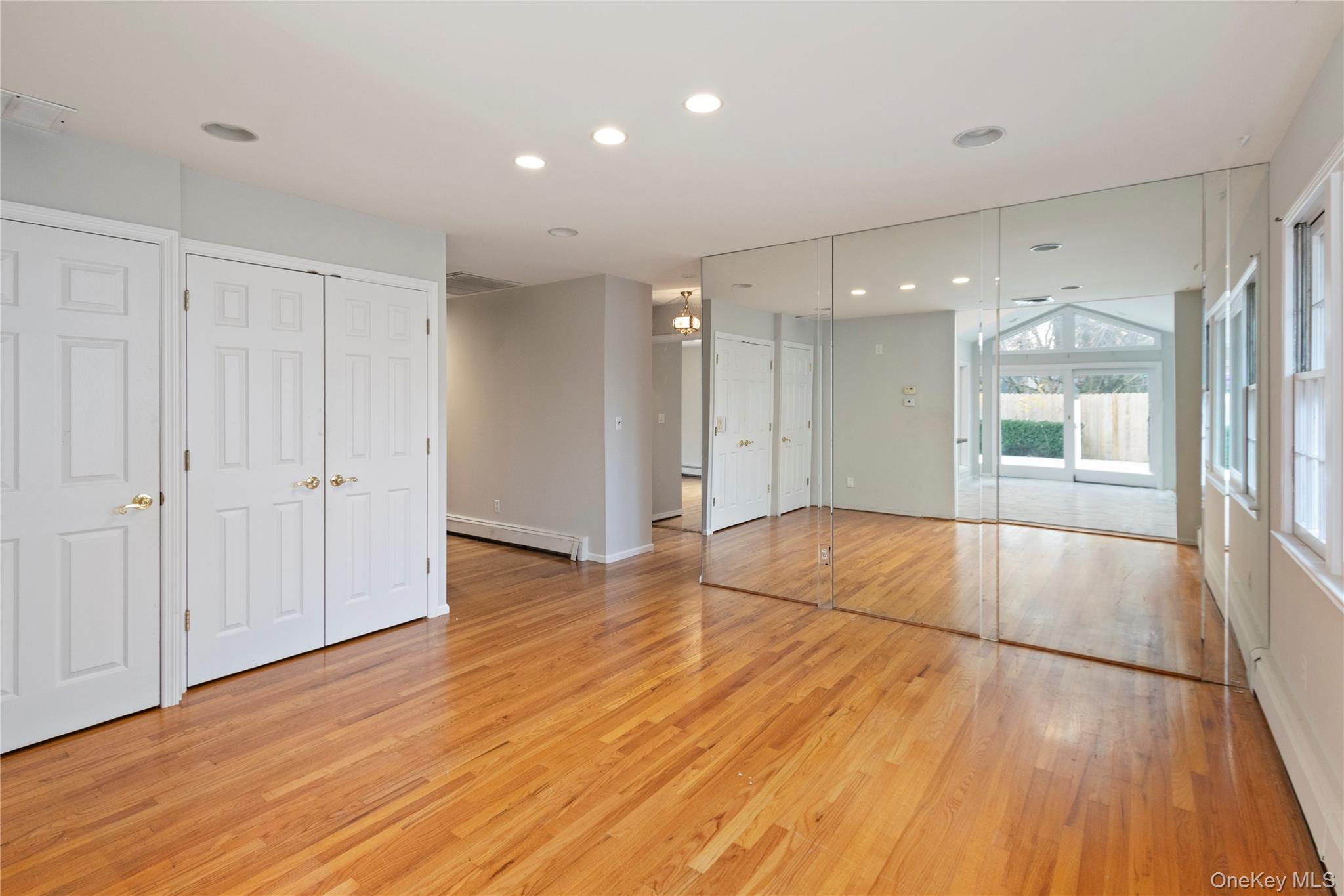 #10 photo, 9 Oak Shore Drive, Bayville , NY 11709