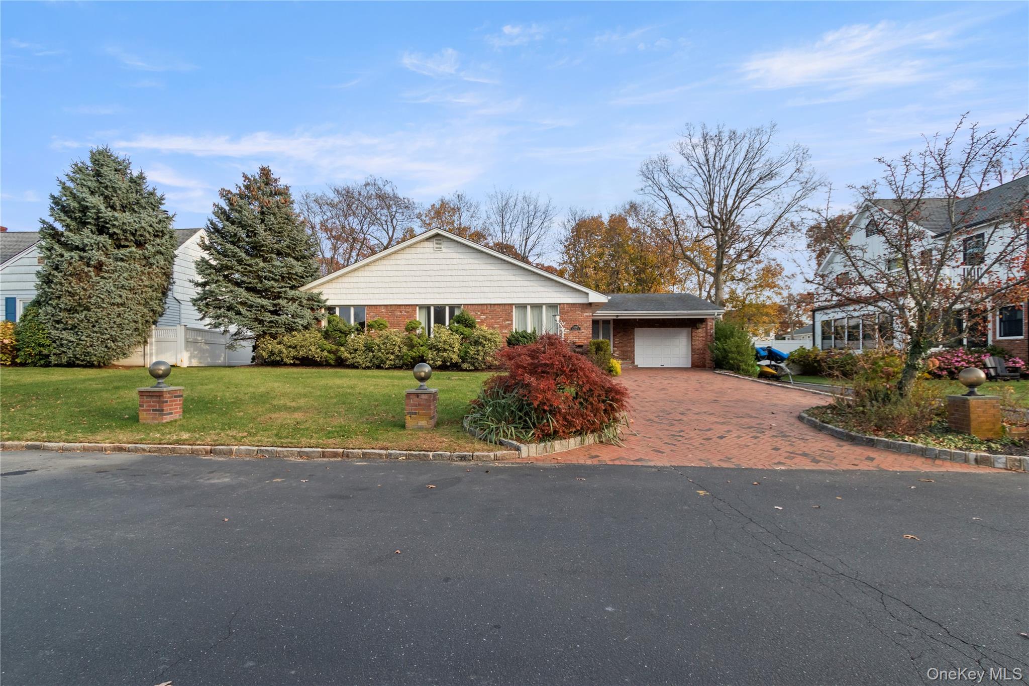 #2 photo, 9 Oak Shore Drive, Bayville , NY 11709