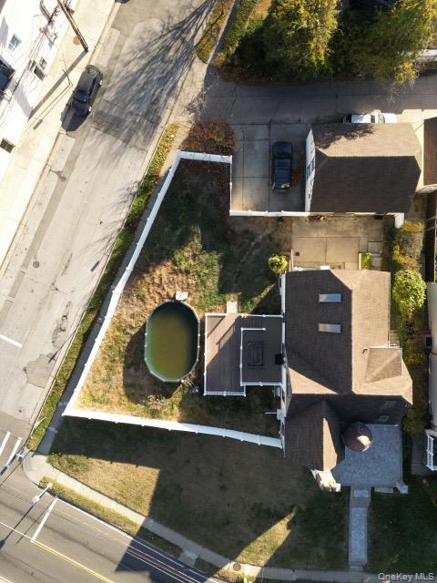 #17 photo, 153 Main Street, East Rockaway , NY 11518