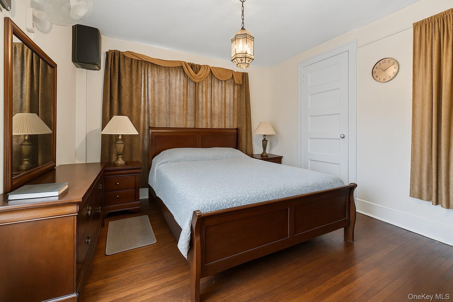 #3 photo, 170 Soundview Avenue, Bronx , NY 10473