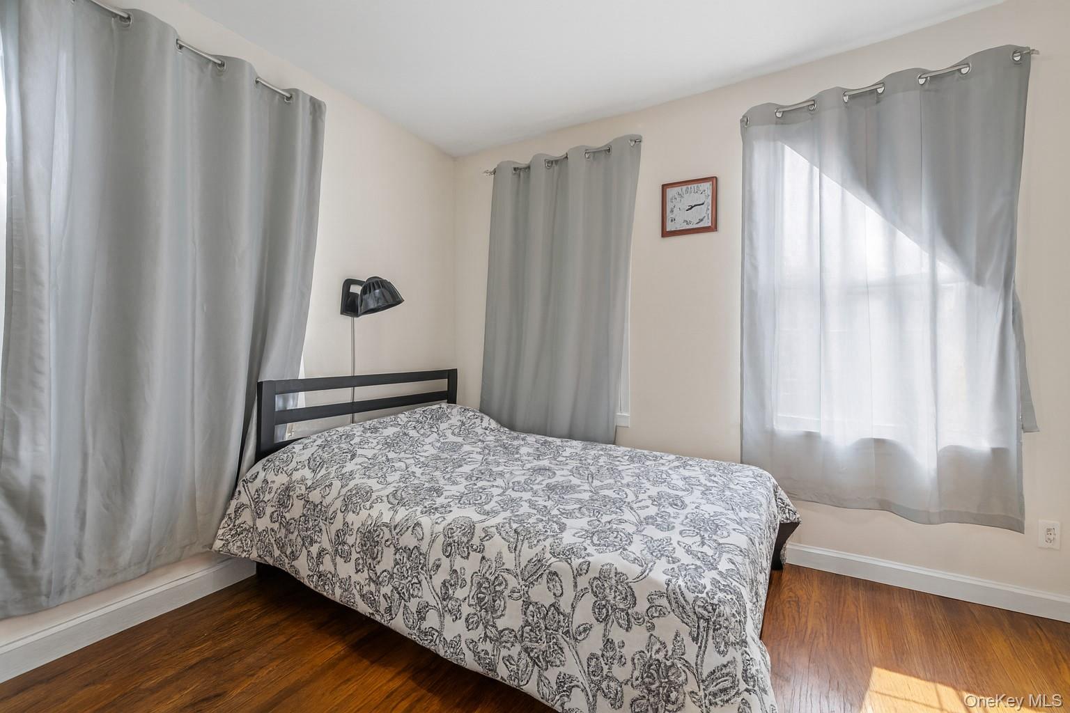 #4 photo, 170 Soundview Avenue, Bronx , NY 10473