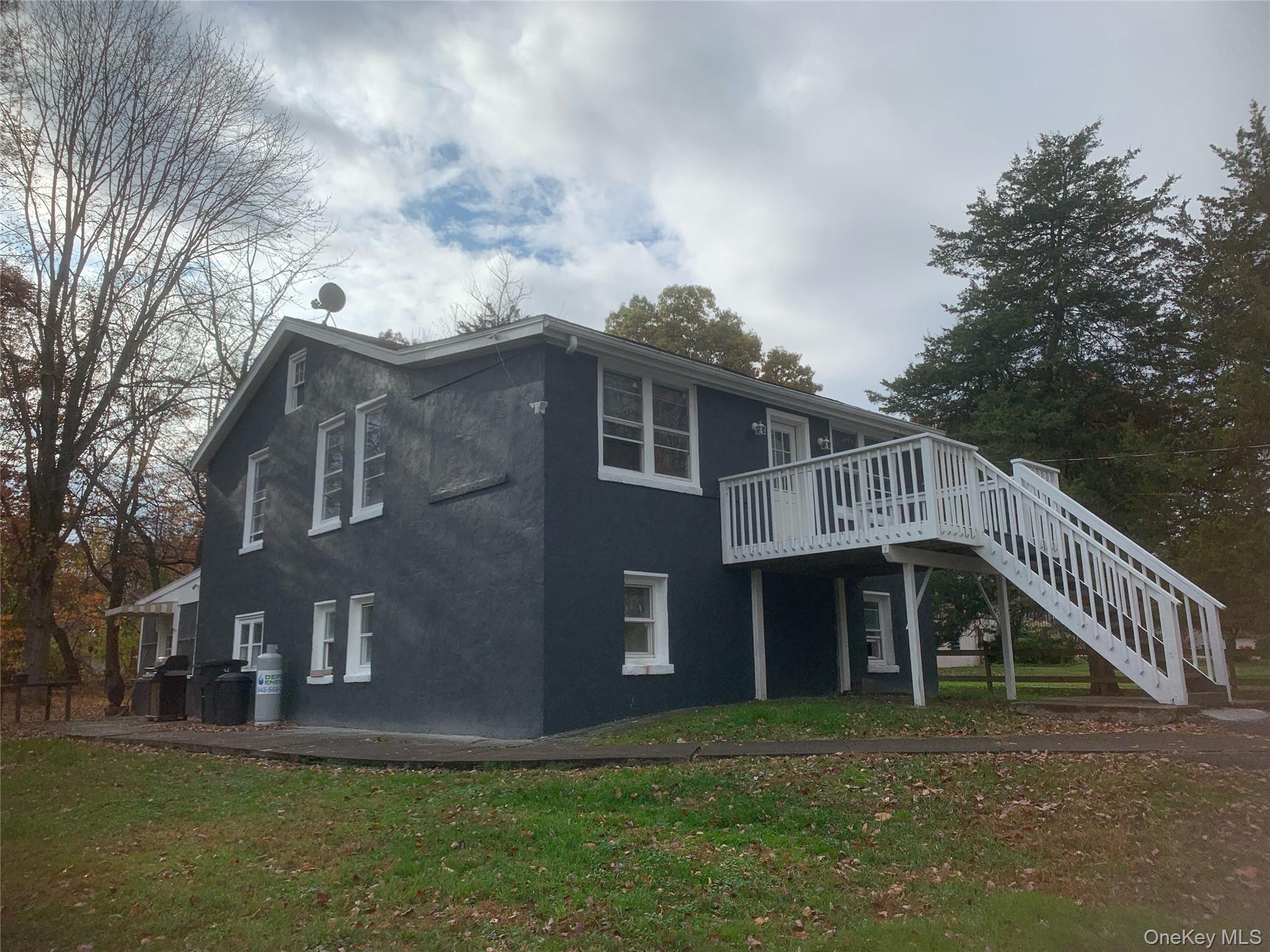 #1 photo, 97 Holloran Road, New Windsor , NY 12553