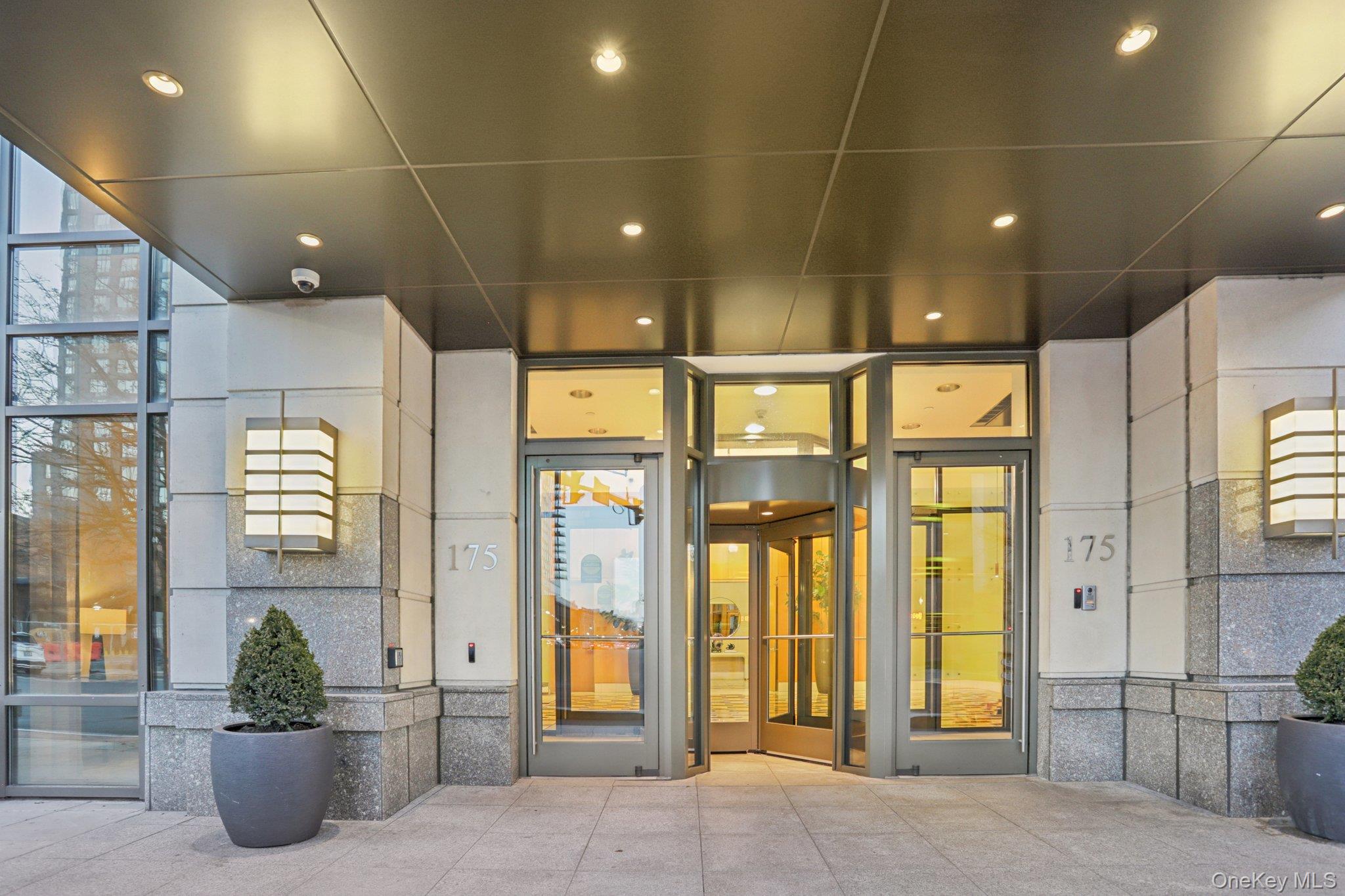 #3 photo, 175 Huguenot Street, New Rochelle , NY 10801