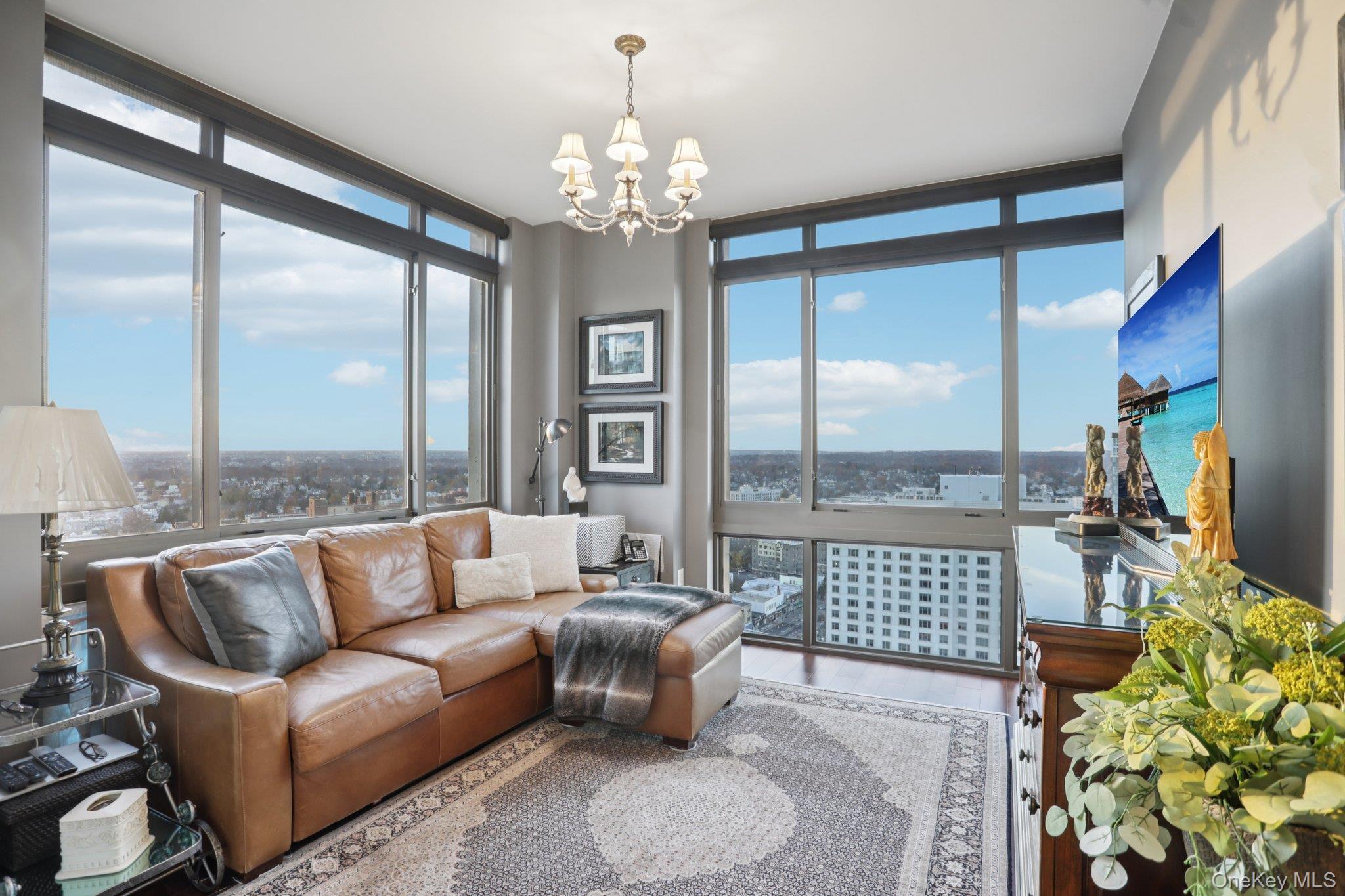 #9 photo, 175 Huguenot Street, New Rochelle , NY 10801