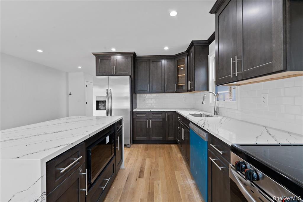 #6 photo, 99 Thurton Place, Yonkers , NY 10704