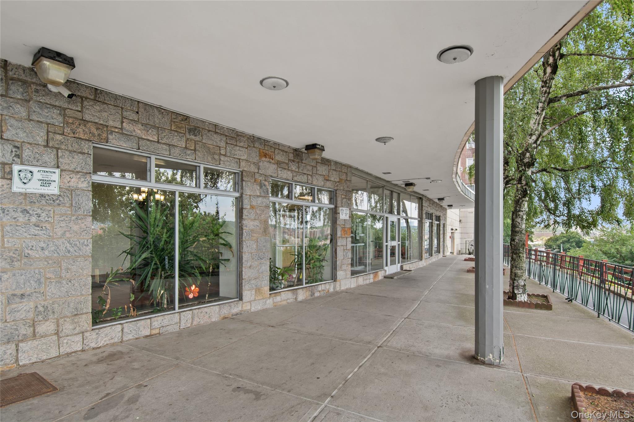 #11 photo, 2630 Kingsbridge Terrace, Bronx , NY 10463