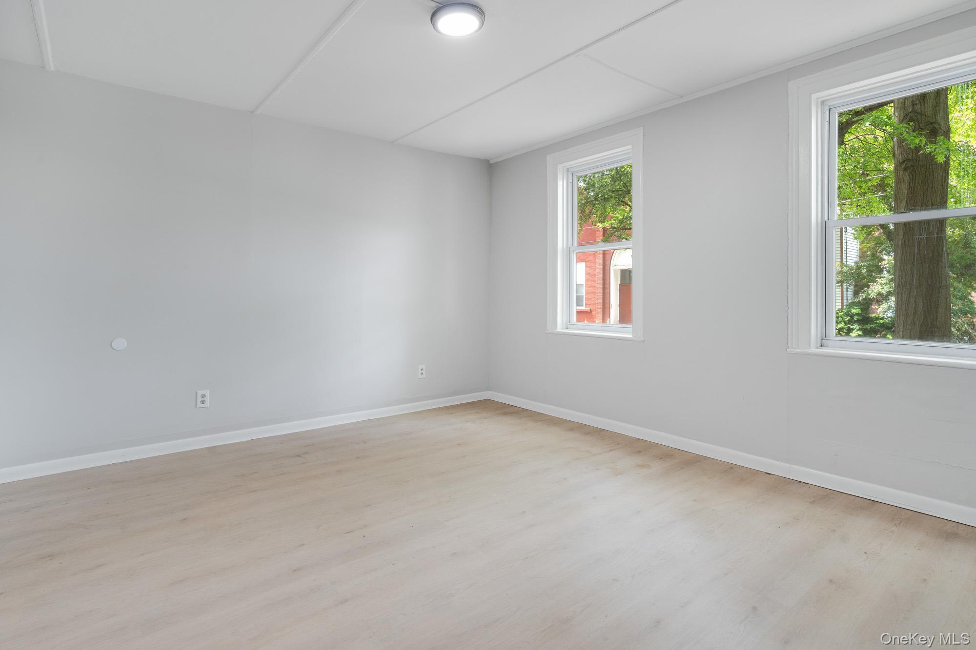 #11 photo, 37 S Bridge Street, Poughkeepsie , NY 12601