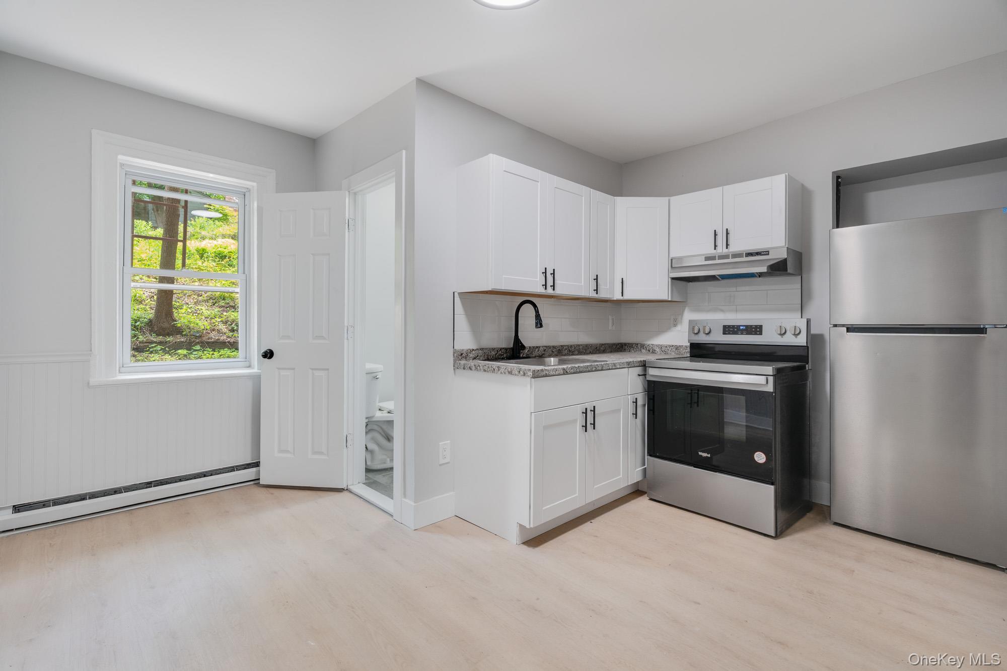 #4 photo, 37 S Bridge Street, Poughkeepsie , NY 12601