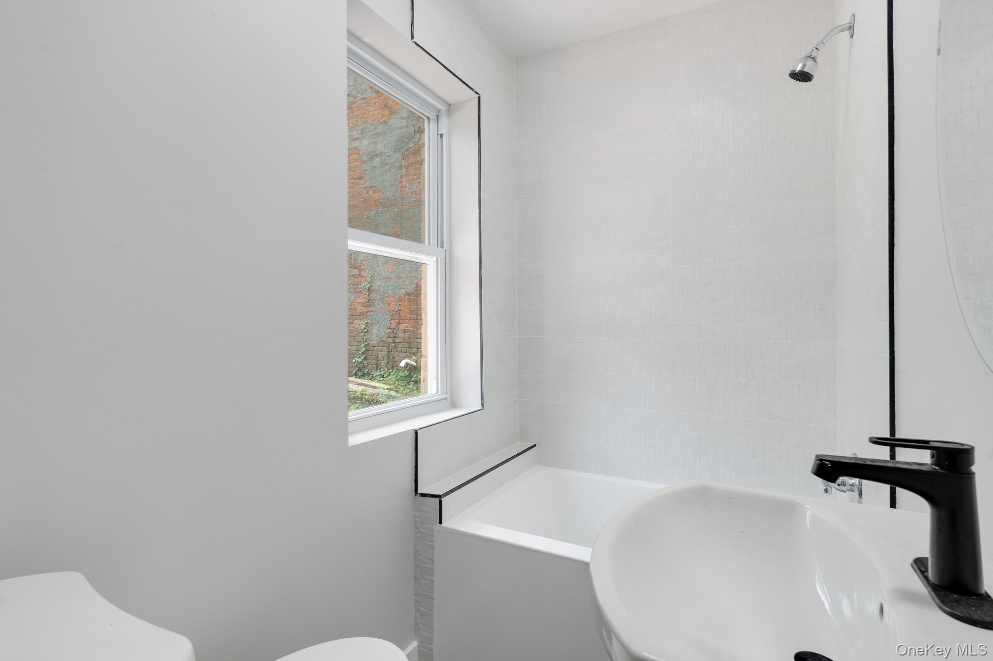 #9 photo, 37 S Bridge Street, Poughkeepsie , NY 12601