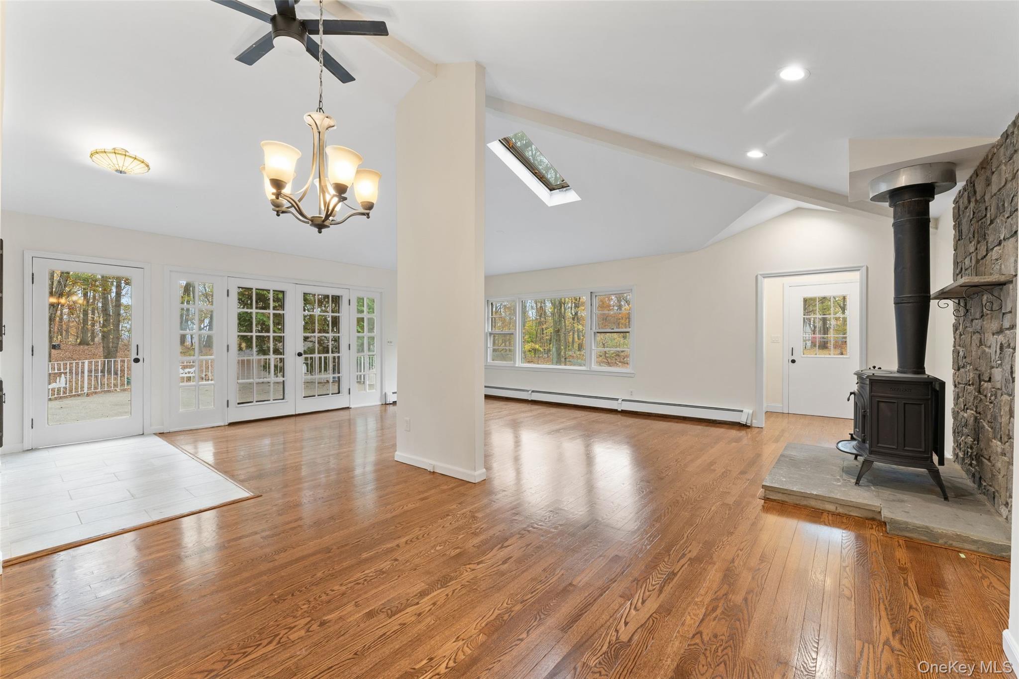 #4 photo, 54-58 De Liso Lane, Mahopac , NY 10541