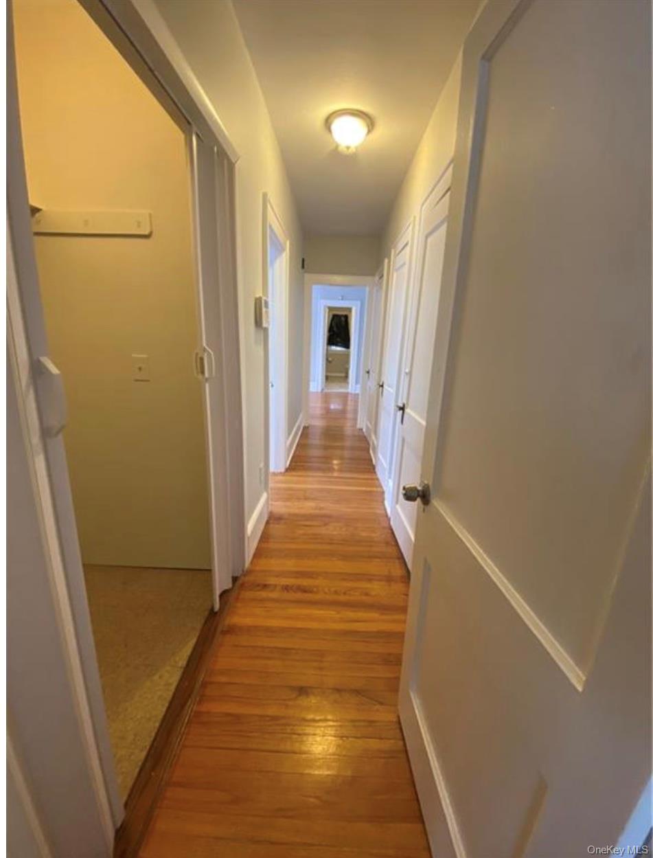 #7 photo, 464 Route 17M, Middletown , NY 10940