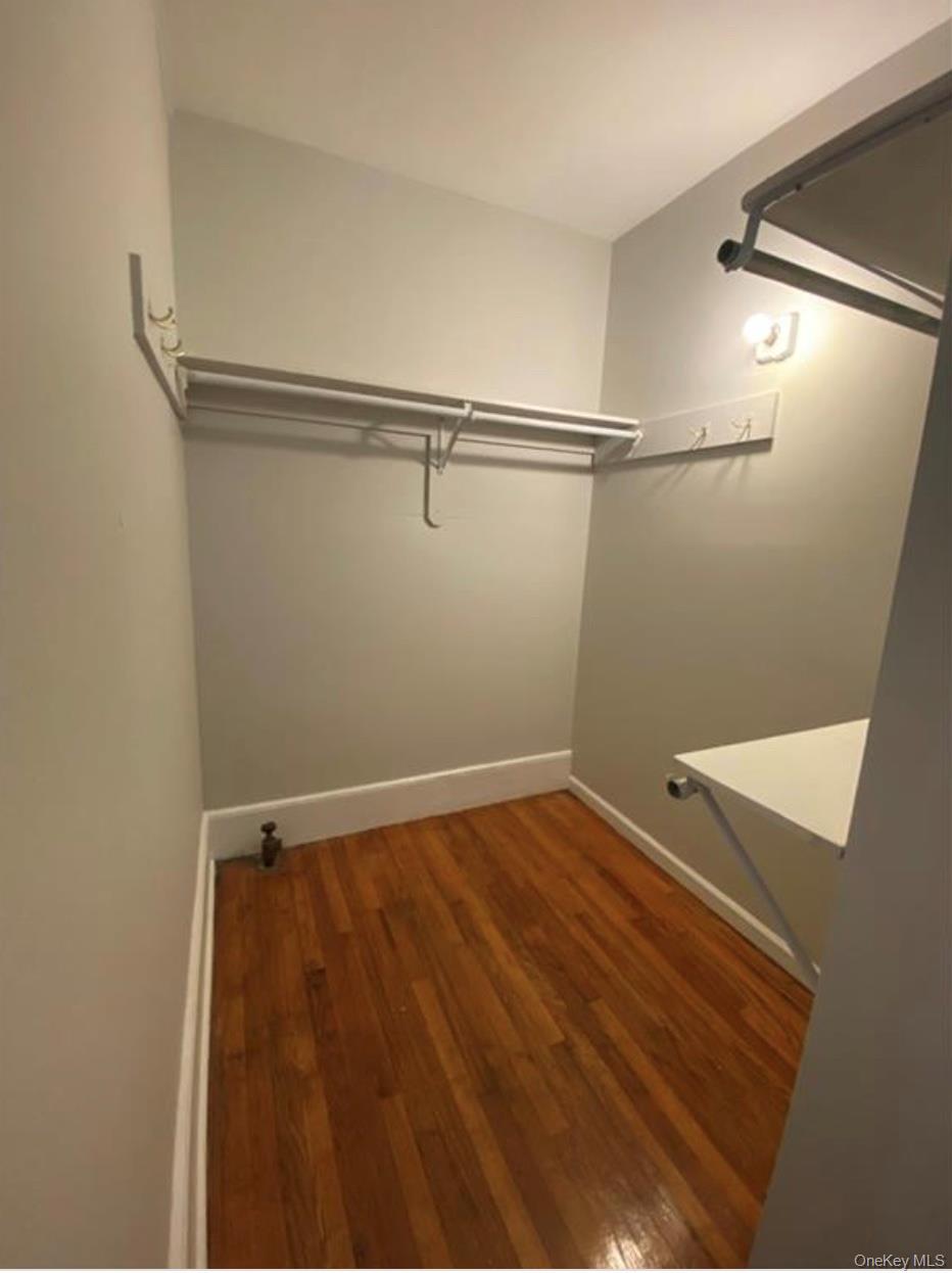 #9 photo, 464 Route 17M, Middletown , NY 10940