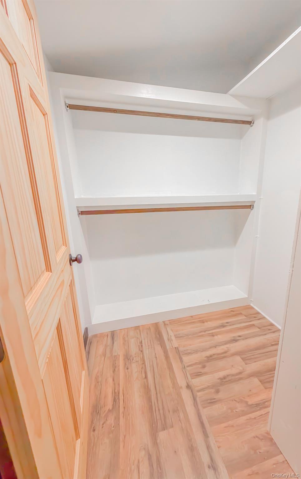 #8 photo, 10037 9W Route, Athens , NY 12015