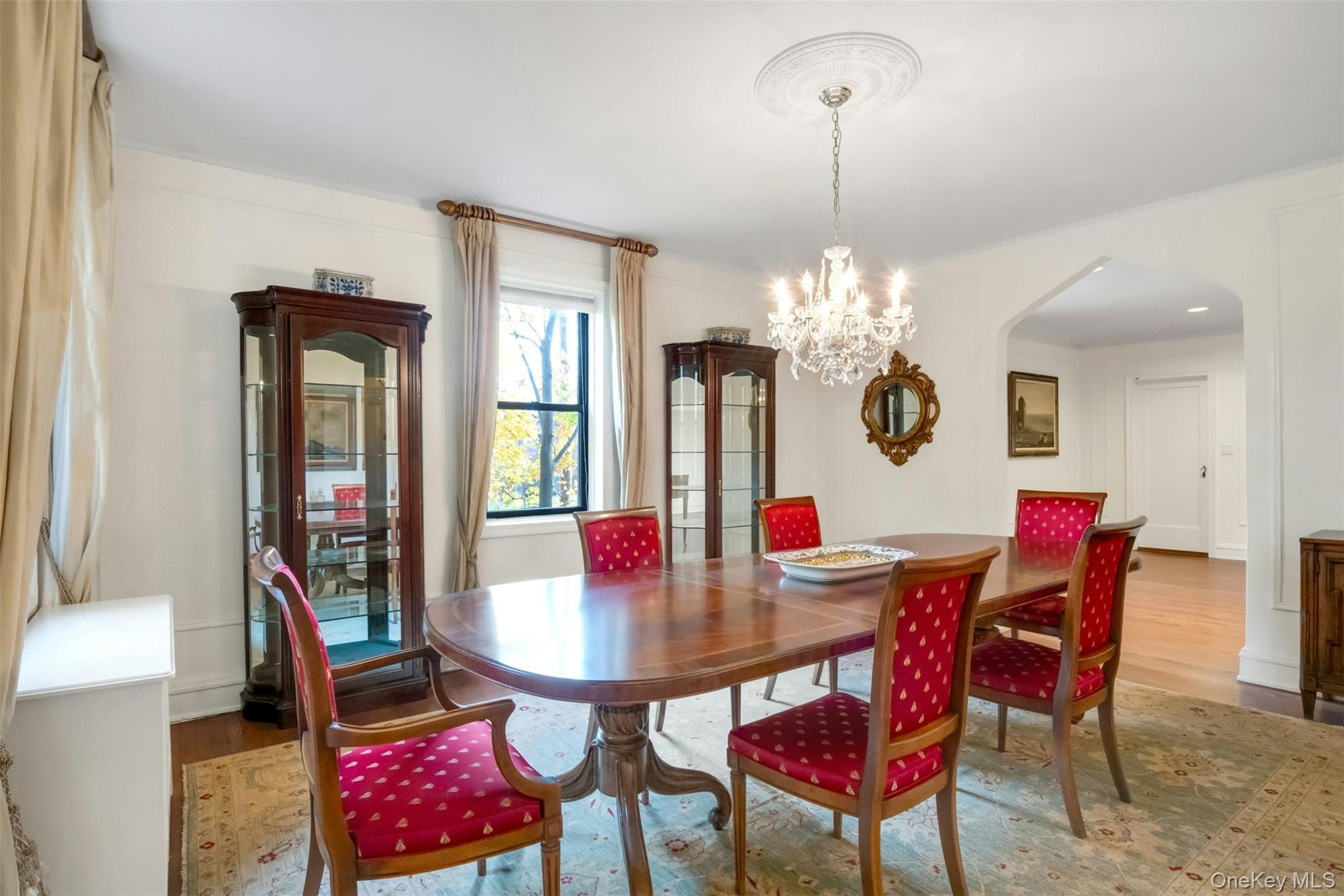 #5 photo, 4810 Boston Post Road, Pelham , NY 10803