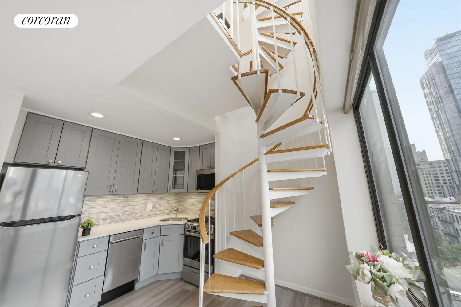 #3 photo, New York City, Yorkville , NY 10128